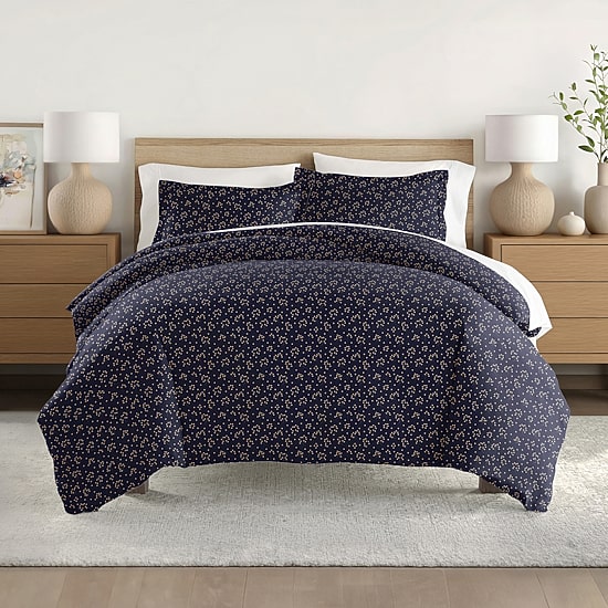 Casual Comfort Premium Ultra Soft Midnight Blossoms  Duvet Cover Set