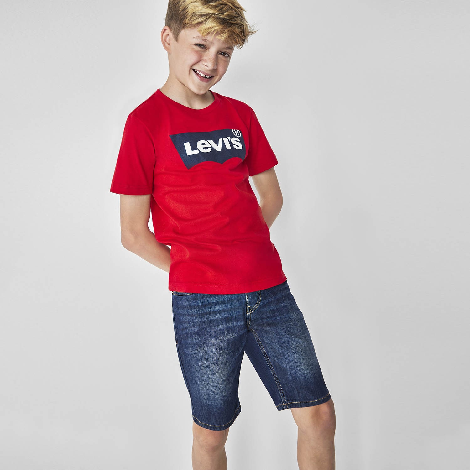 Levi's® Batwing Big Kid Boys Crew Neck Short Sleeve Regular Fit Graphic T-Shirt