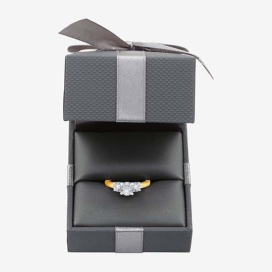 Love Lives Forever (H-I / Si1-Si2) Womens 1 1/2 CT. T.W. Lab Grown White Diamond 10K Gold Round 3-Stone Engagement Ring