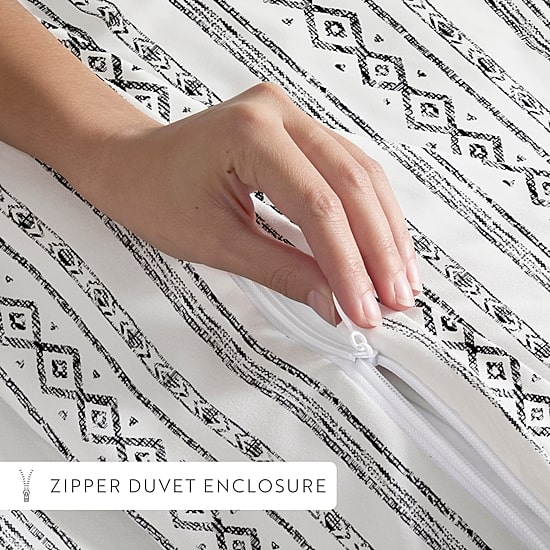 Casual Comfort Geo Threads Pattern Oversized Duvet Cover Set
