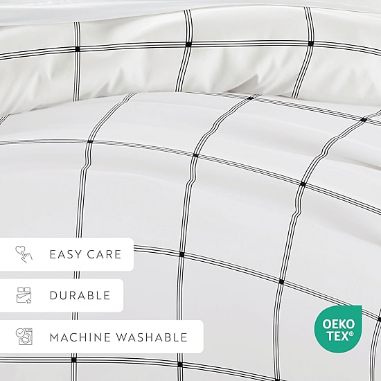 Casual Comfort Grid Patterned Duvet Cover Set