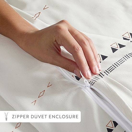 Casual Comfort Natural Geo Lines Patterned Duvet Cover Set