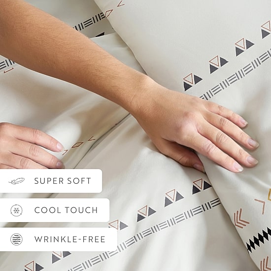 Casual Comfort Natural Geo Lines Patterned Duvet Cover Set