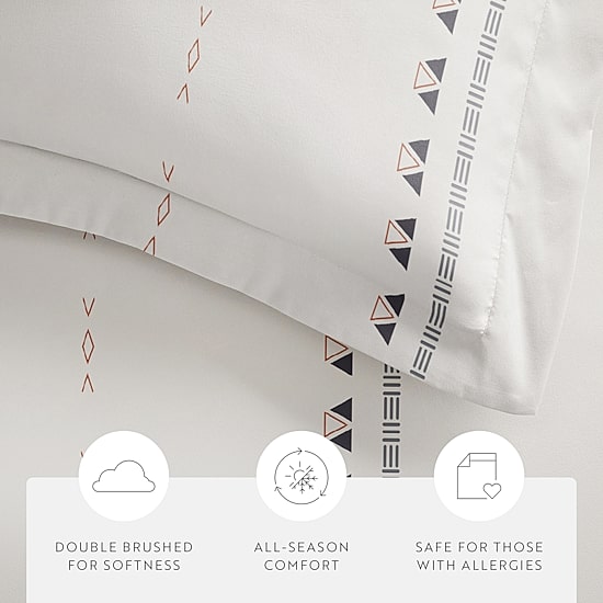 Casual Comfort Natural Geo Lines Patterned Duvet Cover Set