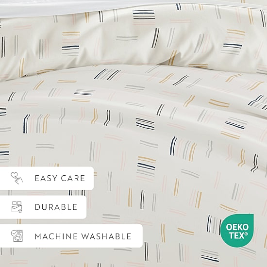Casual Comfort Geo Dash Patterned Duvet Cover Set