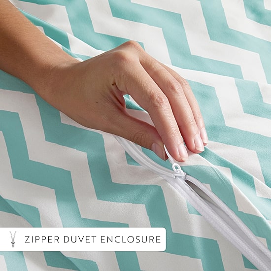 Casual Comfort Premium Ultra Soft Arrow Pattern Duvet Cover Set