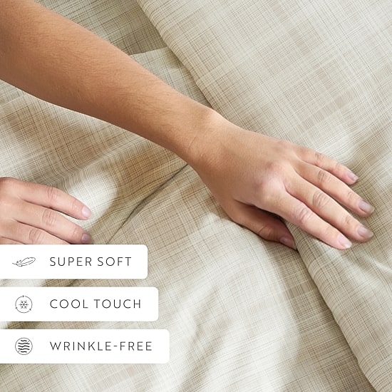 Casual Comfort™ Premium Ultra Soft Thatch Pattern Duvet Cover Set