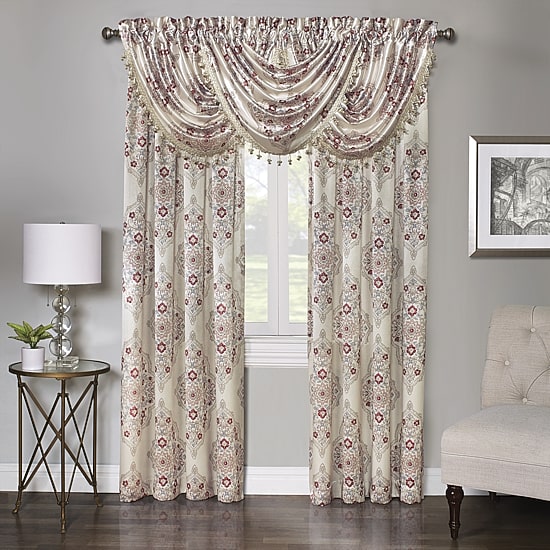 Regal Home Regency Medallion Rod Pocket Light-Filtering Single Curtain Panel