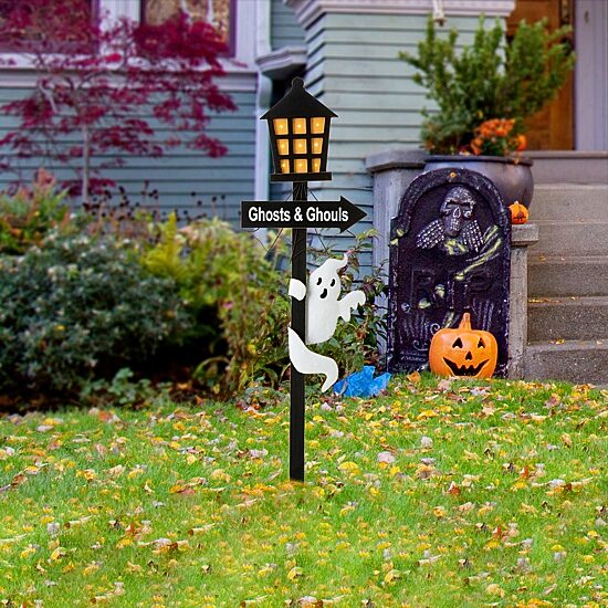 Glitzhome Lighted Halloween Wooden Holiday Yard Art