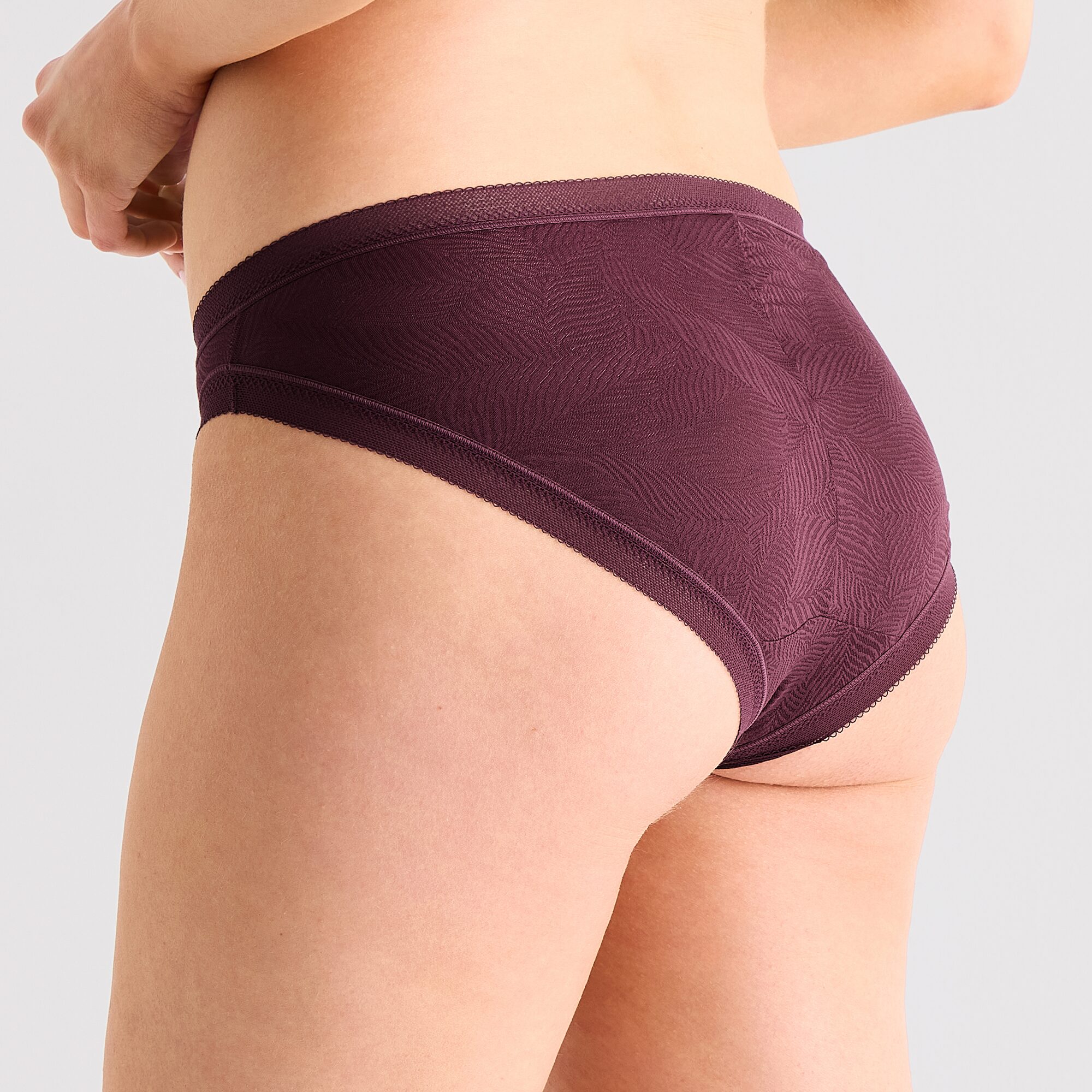 Ambrielle Womens High Cut Panty