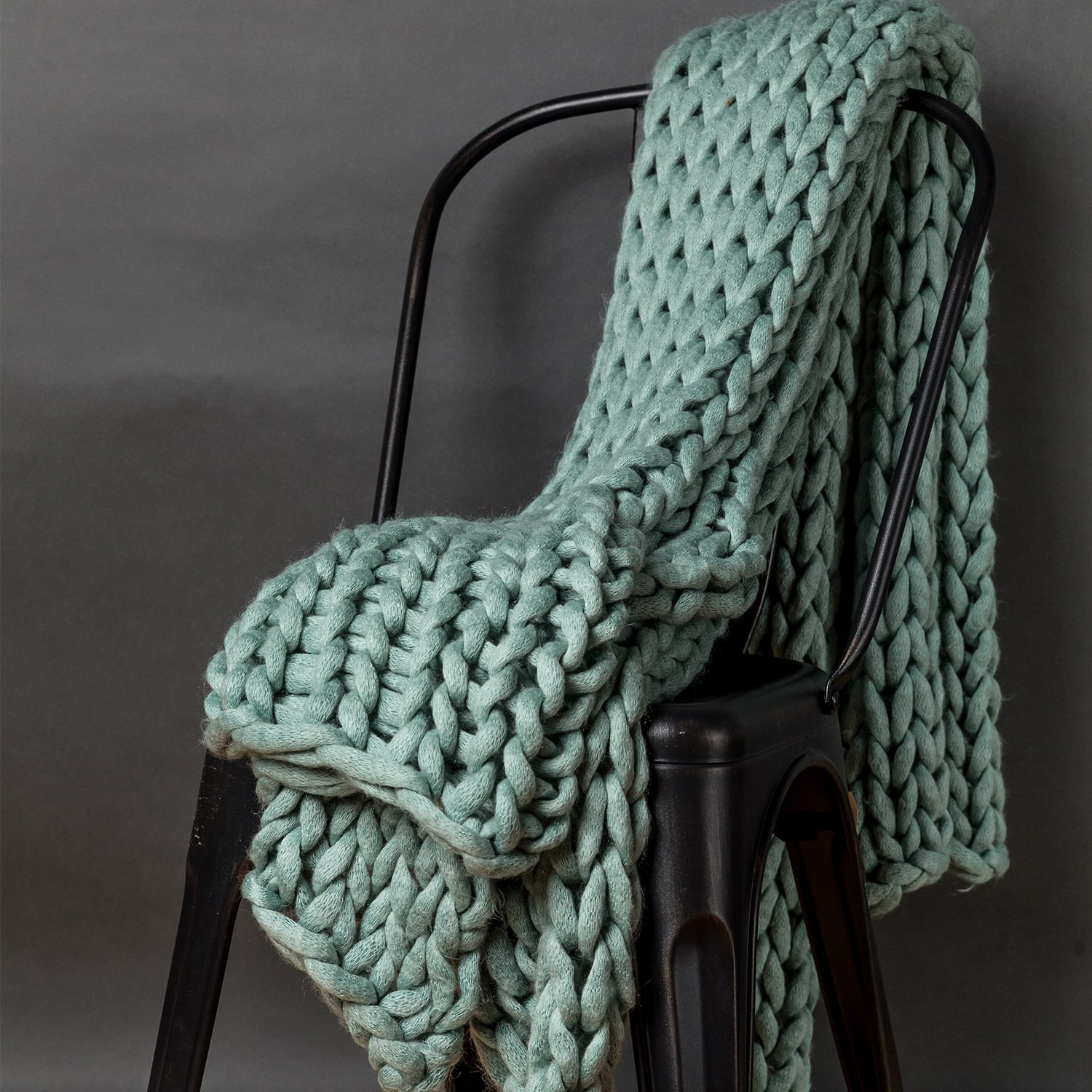 Your Lifestyle By Donna Sharp Chunky Knitted Reversible Lightweight Throw