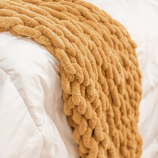 Your Lifestyle By Donna Sharp Chenille Knitted Reversible Lightweight Throw