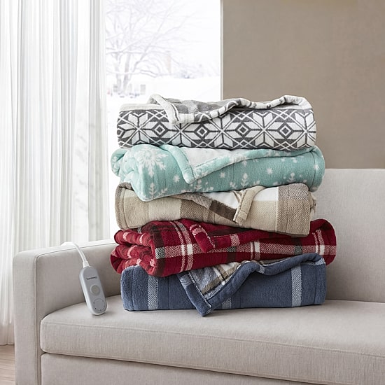 Beautyrest Ultrasoft Plush Heated Reversible 50x60 Electric Heavyweight Throw