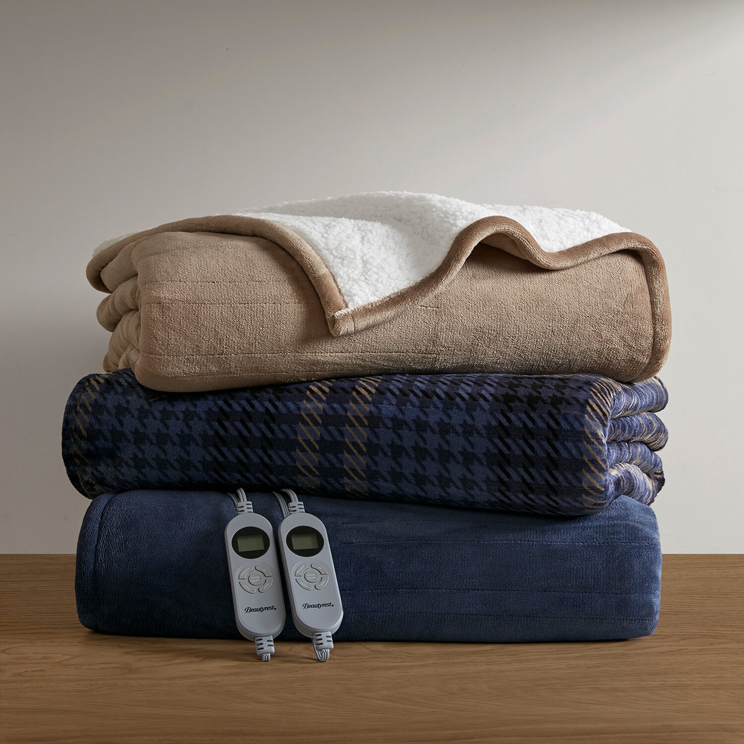Beautyrest Heated Plush Sherpa Blanket