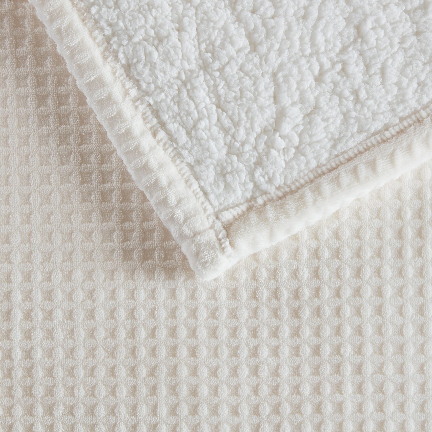 Beautyrest Waffle Plush Heated Blanket with programmable controller
