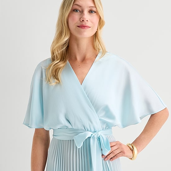 Sandra Darren Womens Petite V Neck Short Sleeve Flutter Maxi Dress