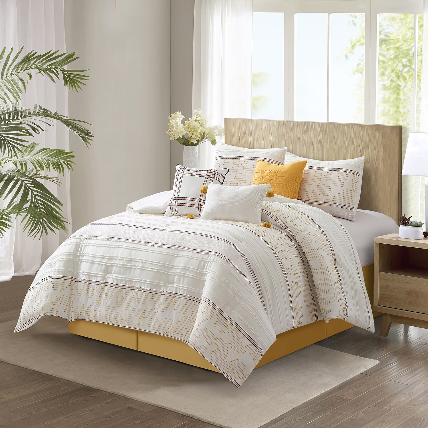 Stratford Park Holly 7pc Lightweight Comforter Set