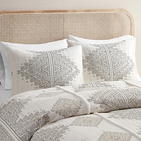 Madison Park Alba 4-pc. Midweight Comforter Set