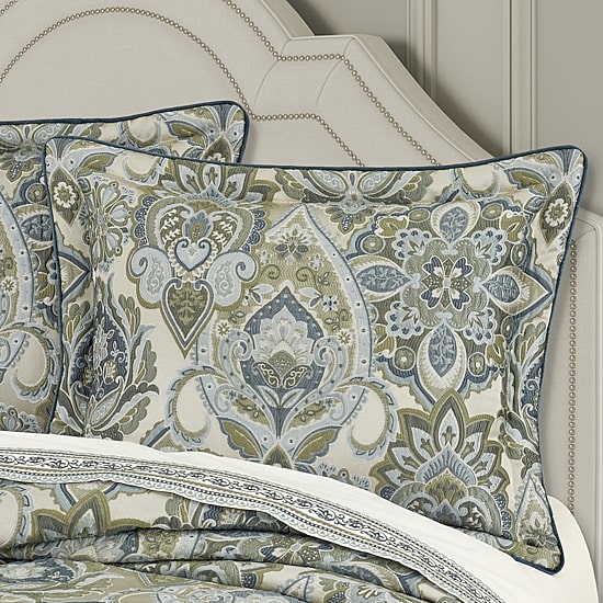 Queen Street Anzalone 4-pc. Midweight Comforter Set