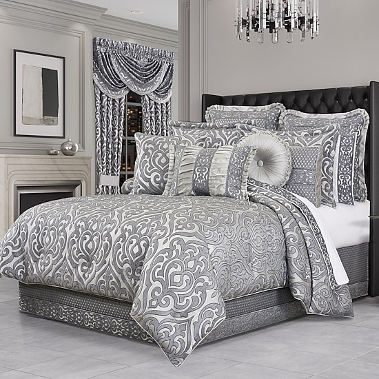 Queen Street Bylthe Pewter 4-pc. Midweight Comforter Set