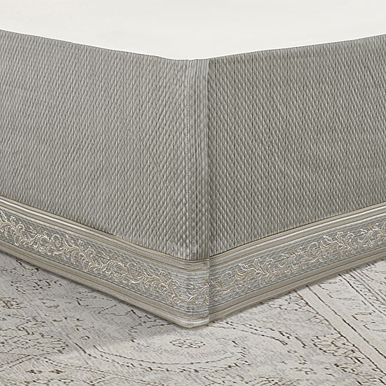 Queen Street Medellin 4-pc. Midweight Comforter Set