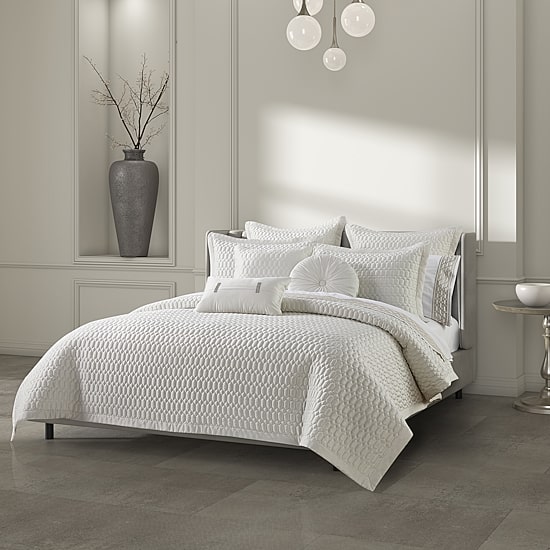 Queen Street Blanchard 3-pc. Solid Quilt Set