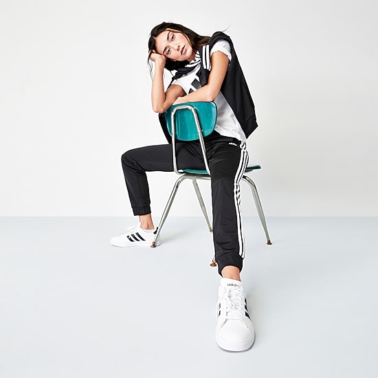 adidas Womens Tapered Mid Rise Classic Fit Sweatpant