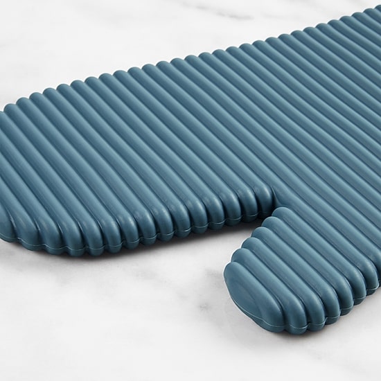 KitchenAid Ribbed Soft Silicon 2-pc. Oven Mitt Set