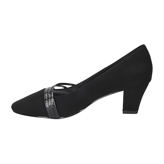 Easy Street Cristiny Womens Round Closed Toe Block Heel Pumps