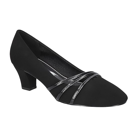 Easy Street Cristiny Womens Round Closed Toe Block Heel Pumps