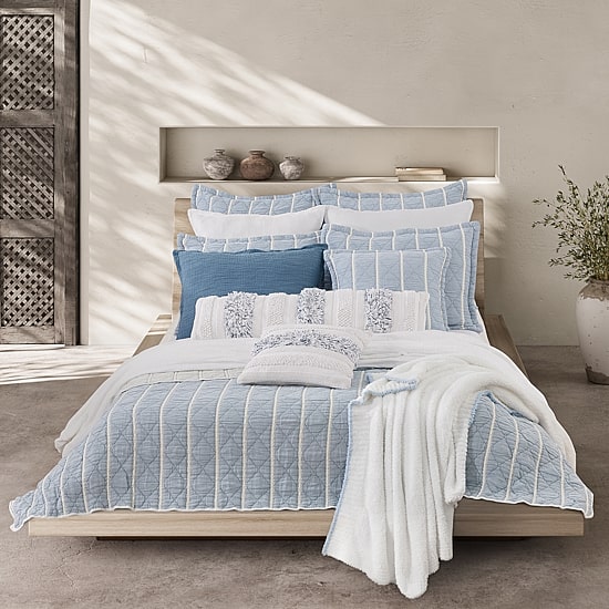 Queen Street Sand & Stone Reversible Lightweight Throw
