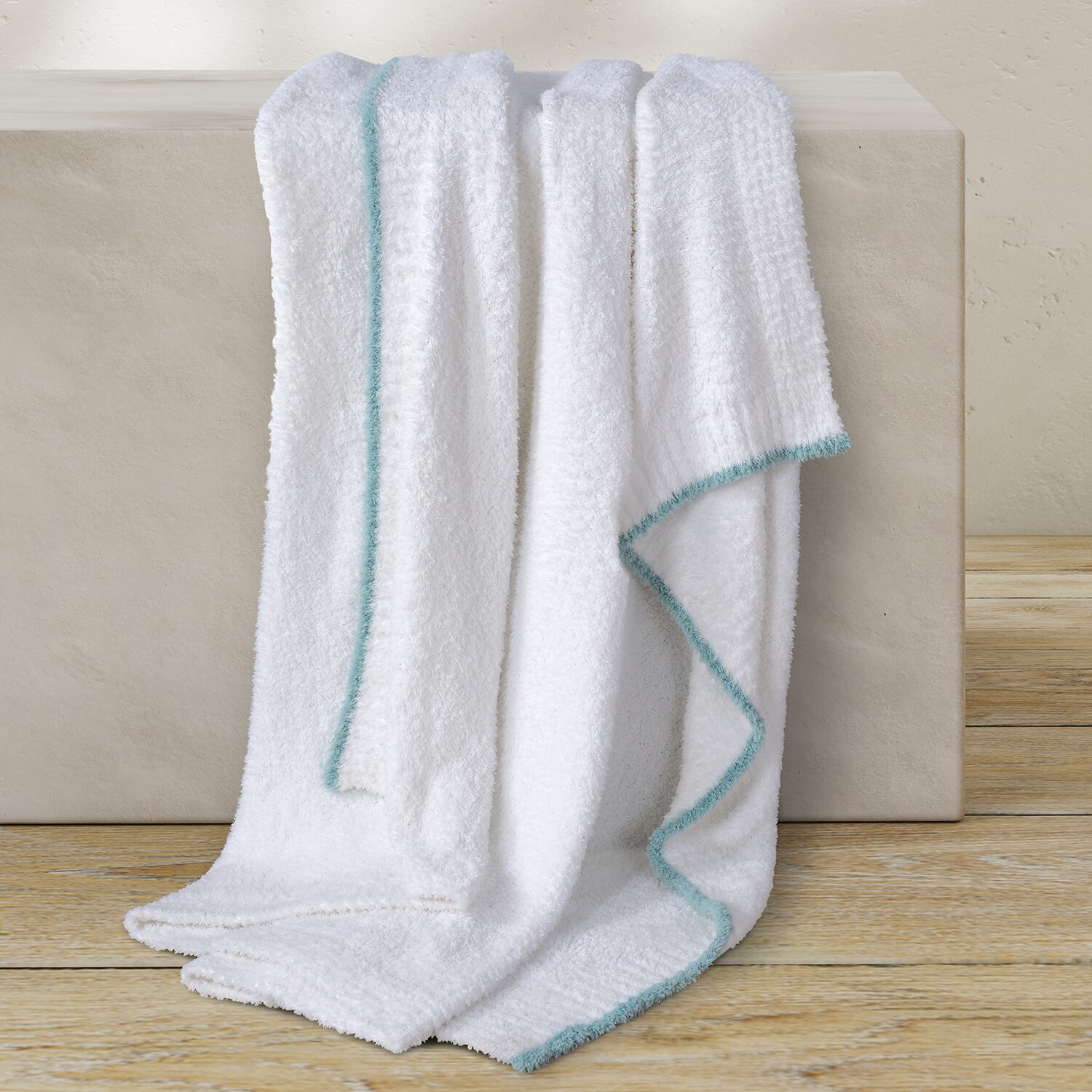 Queen Street Sand & Stone REVERSIBLE Lightweight Throw