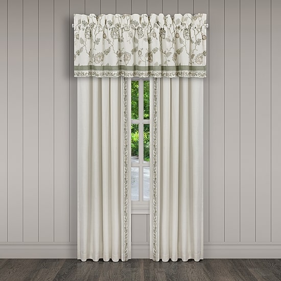 Queen Street Flaire Rod Pocket Blackout Set of 2 Curtain Panel