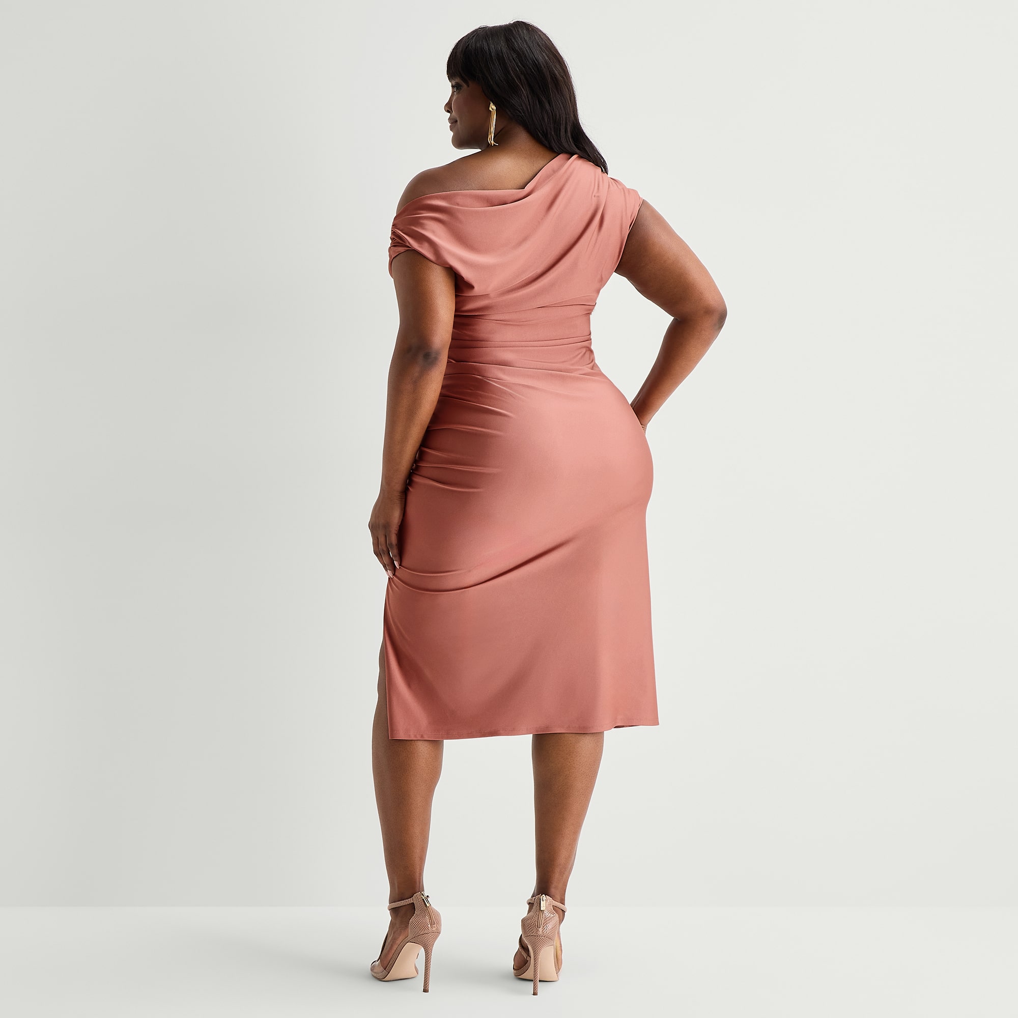 Premier Amour Womens Plus Midi Asymmetrical Neck Sleeveless Sheath Dress