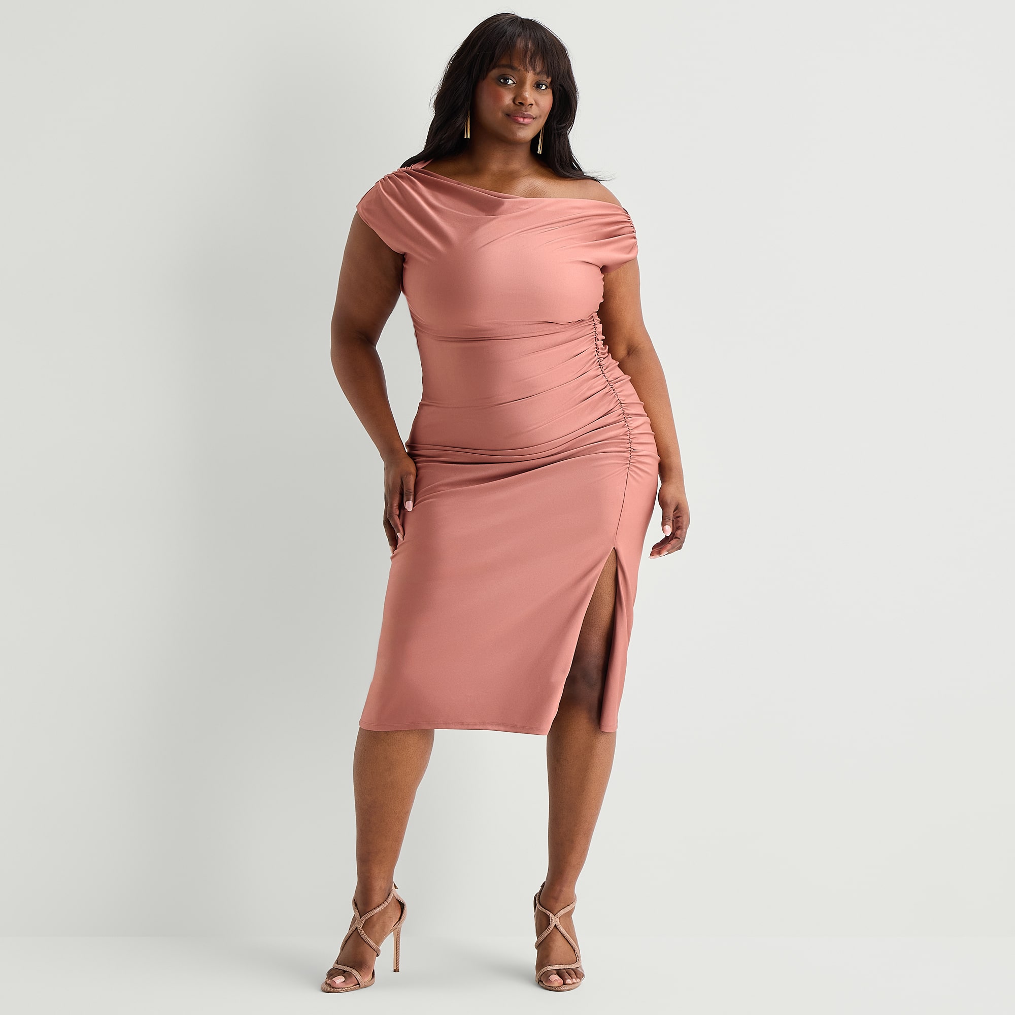 Premier Amour Womens Plus Midi Asymmetrical Neck Sleeveless Sheath Dress