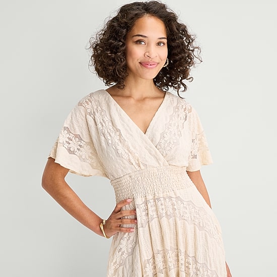 Rabbit Rabbit Rabbit Design Womens Midi V Neck Short Sleeve Flutter Fit + Flare Dress