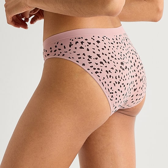 Ambrielle Seamless Bikini Panty