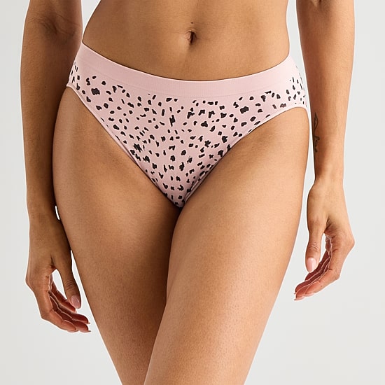 Ambrielle Womens Seamless High Cut Panty