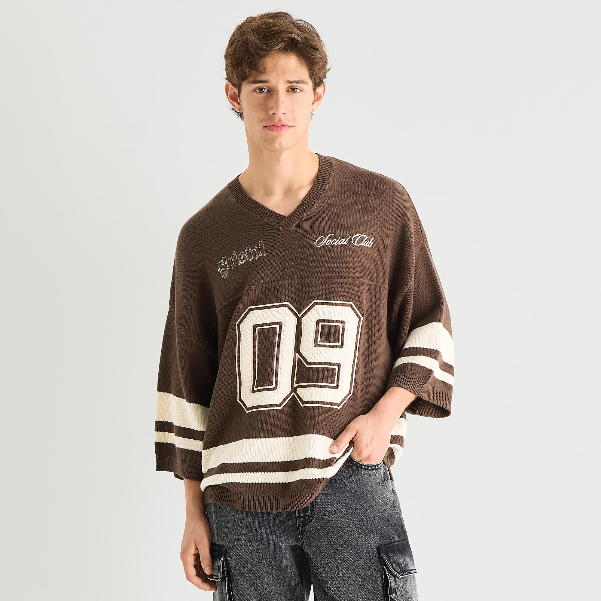 Arizona Mens V Neck Short Sleeve Pullover Sweater