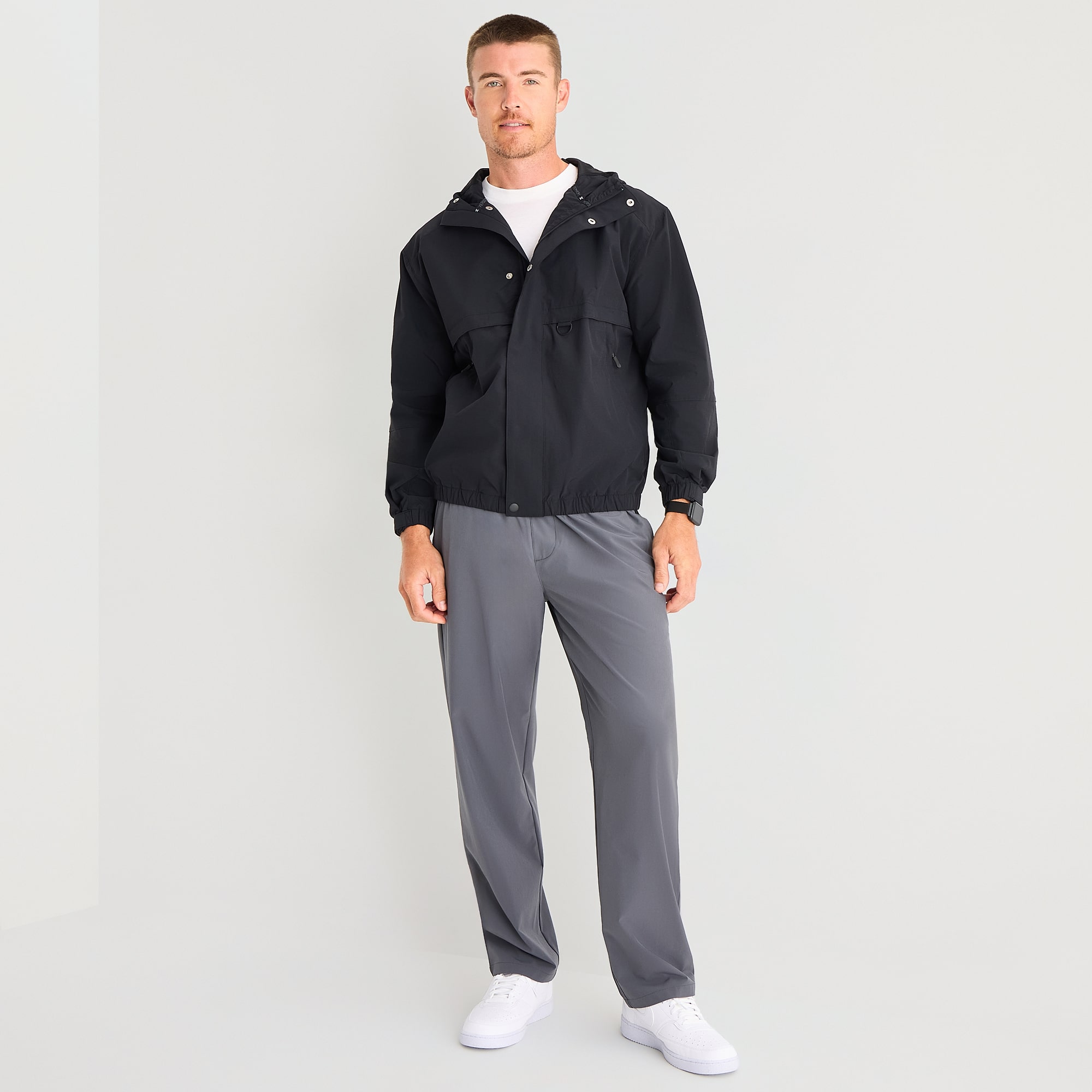Xersion Mens Lightweight Windbreaker