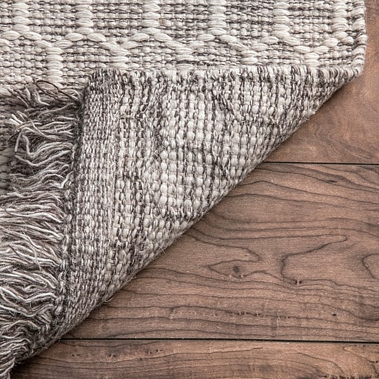 nuLoom Edris Tassel Hand Tufted Handmade Area Rug
