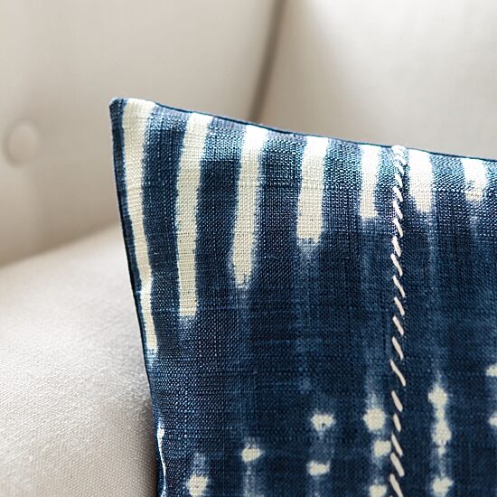 Safavieh Laurena Rectangular Throw Pillow