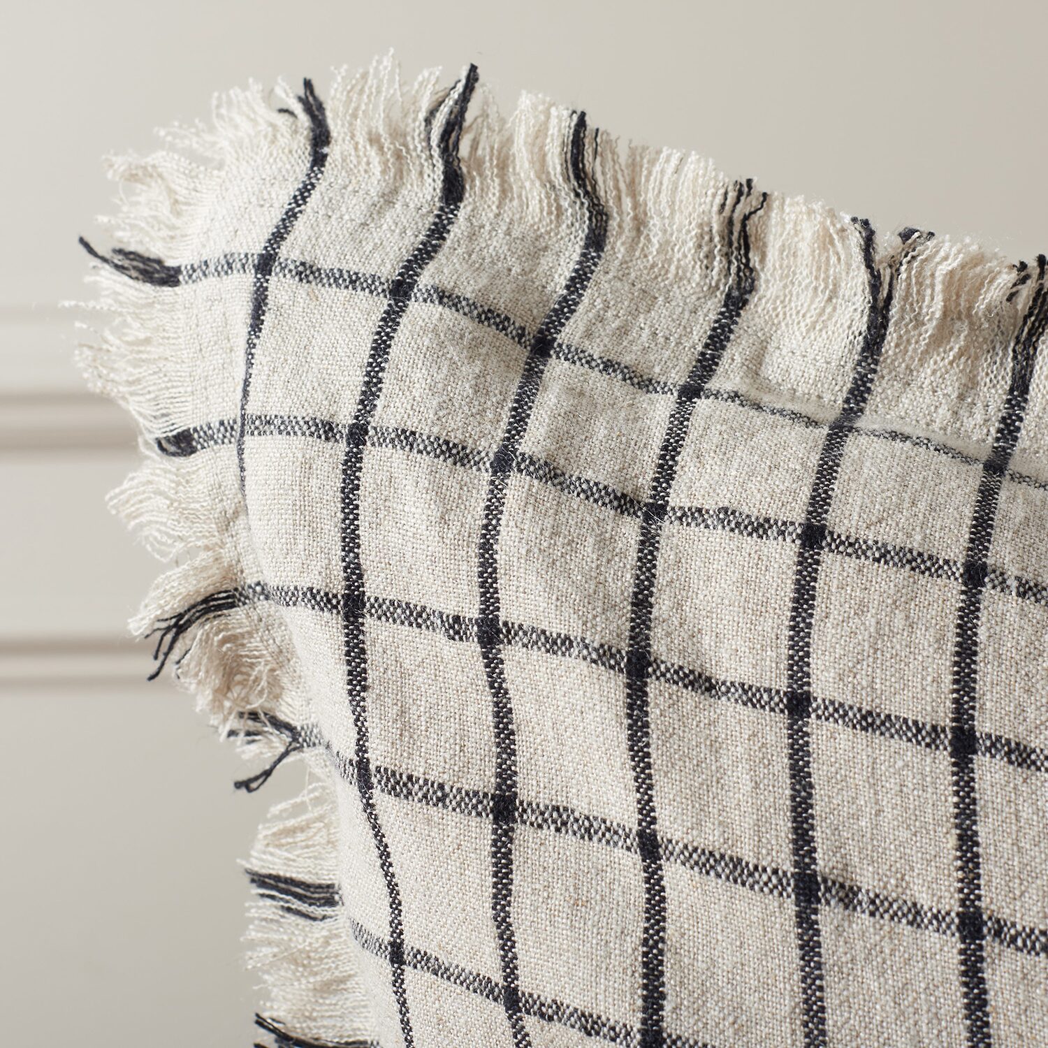 Safavieh Raie Linen Square Throw Pillow