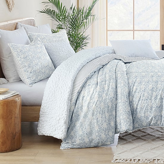 Peri Home Ikat Eyelet 3-pc. Duvet Cover Set