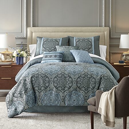 Five Queens Court Woodstock 4-pc. Damask + Scroll Comforter Set
