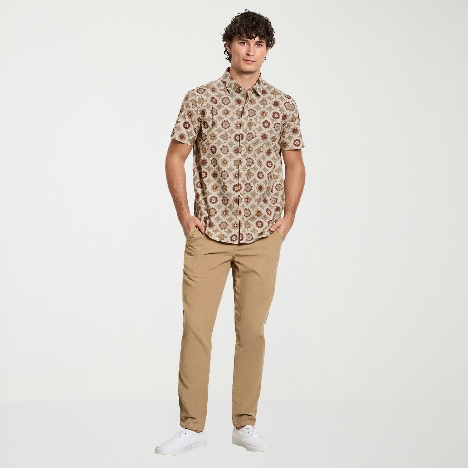 Hurley Mens Short Sleeve Regular Fit Button-Down Shirt
