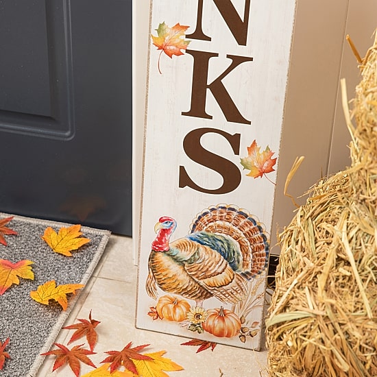 Glitzhome Harvest Wooden Give Thanks Porch Sign