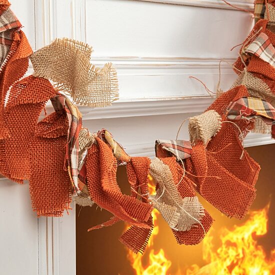 Glitzhome 6ft Fall Fabric Plaid Indoor Garland