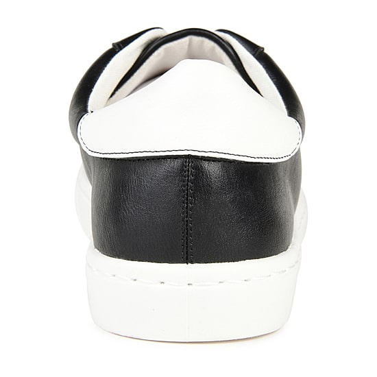 Journee Collection Jc Billie Womens Round Closed Toe Slip-On Shoe