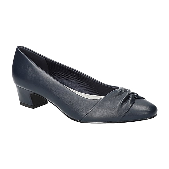 Easy Street Lyanna Womens Round Closed Toe Flat Heel Pumps